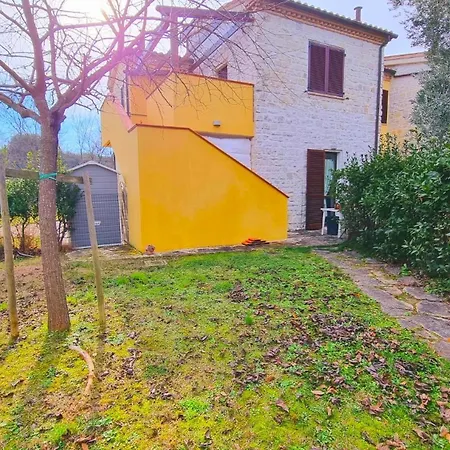 Apartment Trilocale Giglio, In Con Piscina