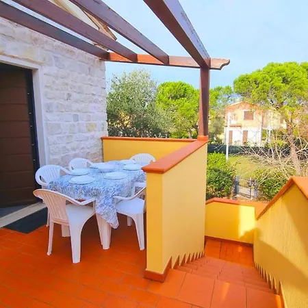 Trilocale Giglio, In Con Piscina Marcelli