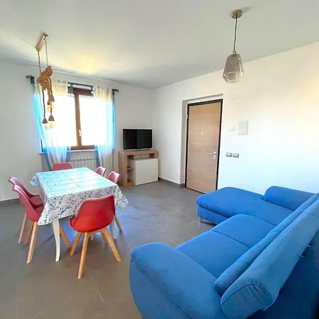 Trilocale Giglio, In Con Piscina *