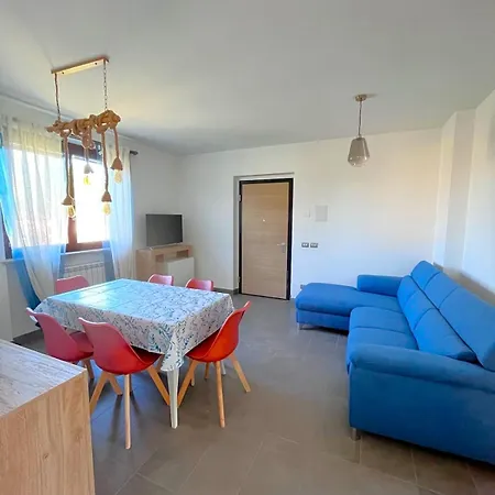 Daire Trilocale Giglio, In Con Piscina Marcelli